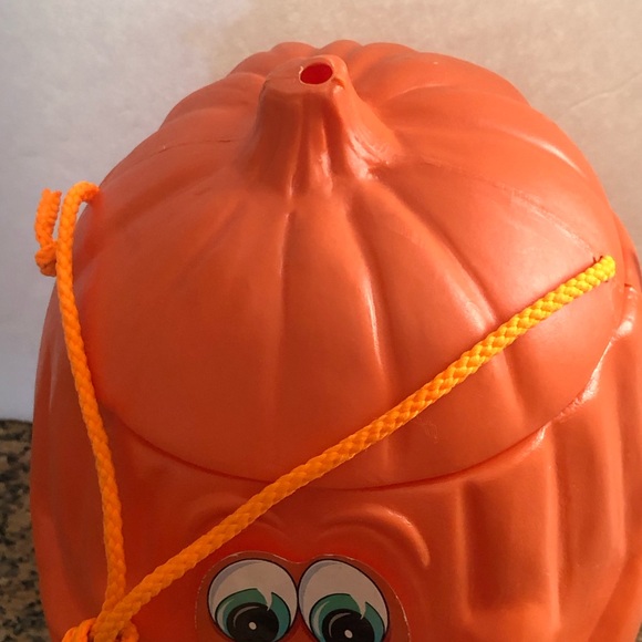 Vintage 1990 Advertisement Mars Milky Way Blow Mold Pumpkin Candy Pail Bucket - Picture 6 of 14